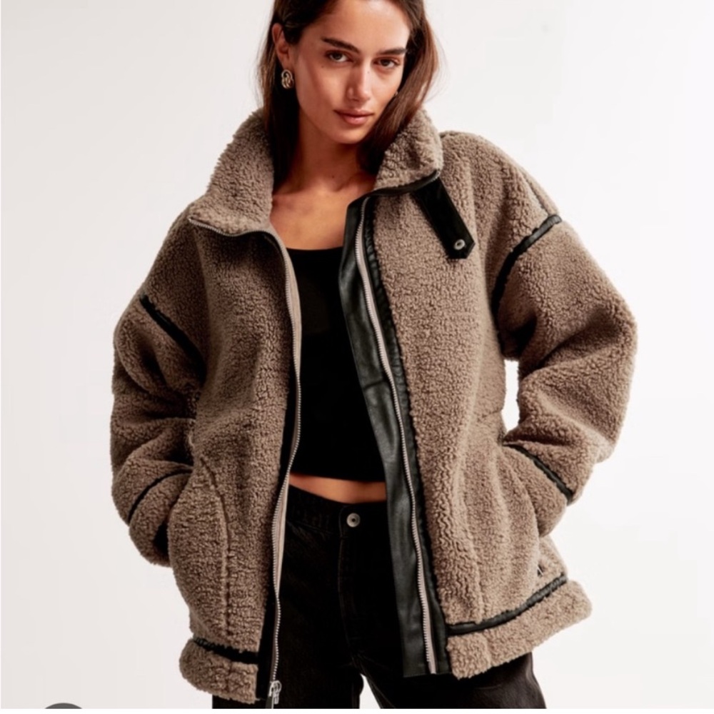 Abercrombie & Fitch Tan Teddy Jacket